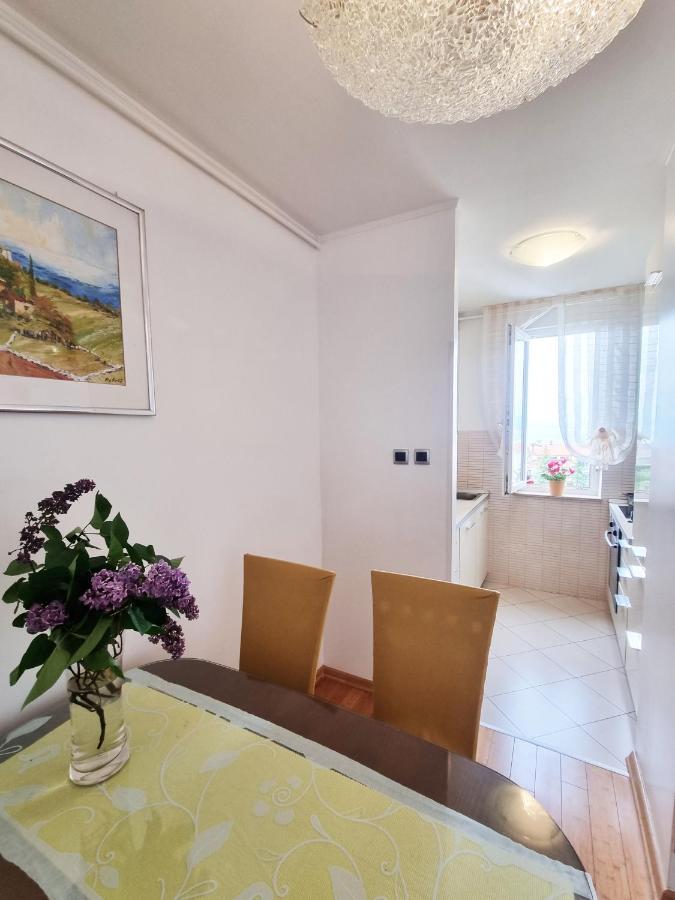 Apartment Rijeka With Sea View Eksteriør billede