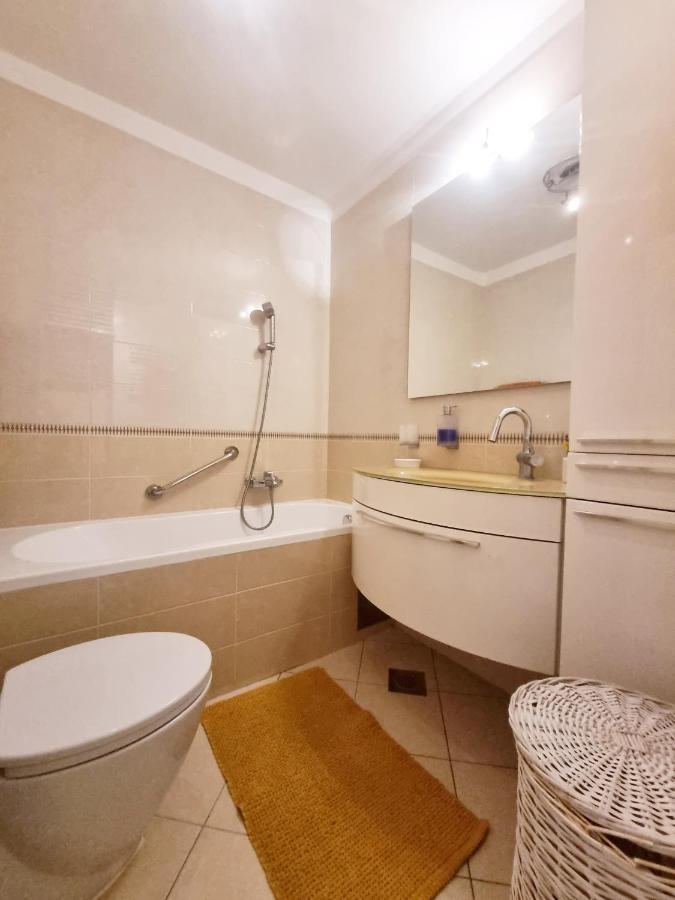 Apartment Rijeka With Sea View Eksteriør billede