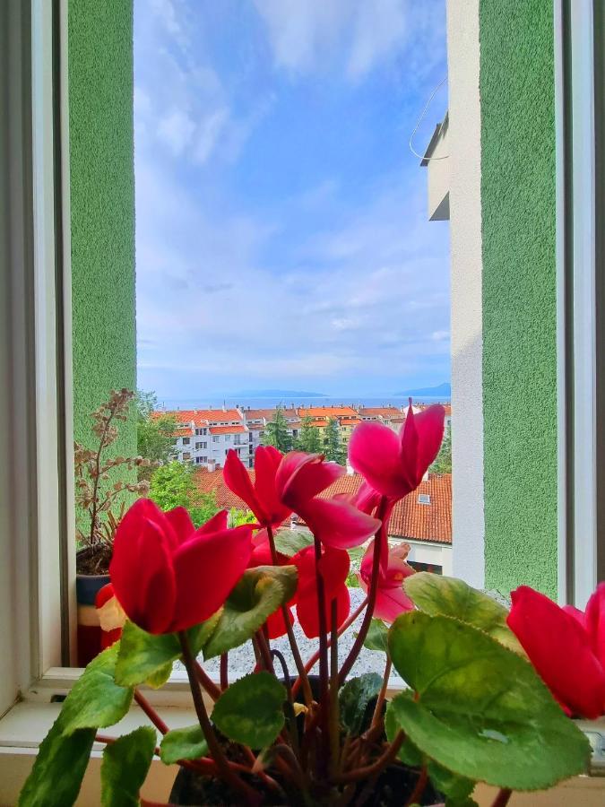 Apartment Rijeka With Sea View Eksteriør billede