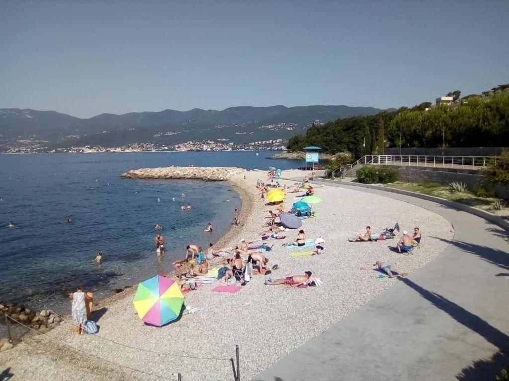 Apartment Rijeka With Sea View Eksteriør billede